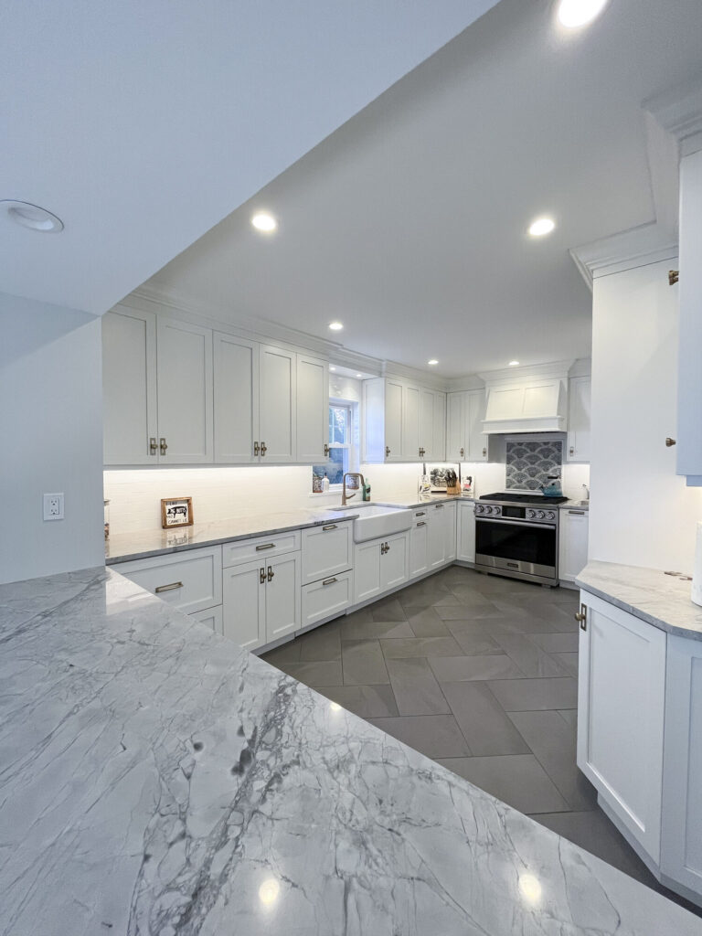 After white kitchen stone counters